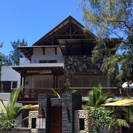 4 Bedrooms Penthouse 50 Meter To The Beach By Dream Escapes Pereybere Beach Exterior photo