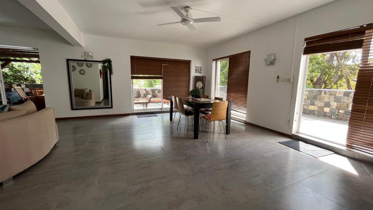 4 Bedrooms Penthouse 50 Meter To The Beach By Dream Escapes Pereybere Beach Exterior photo